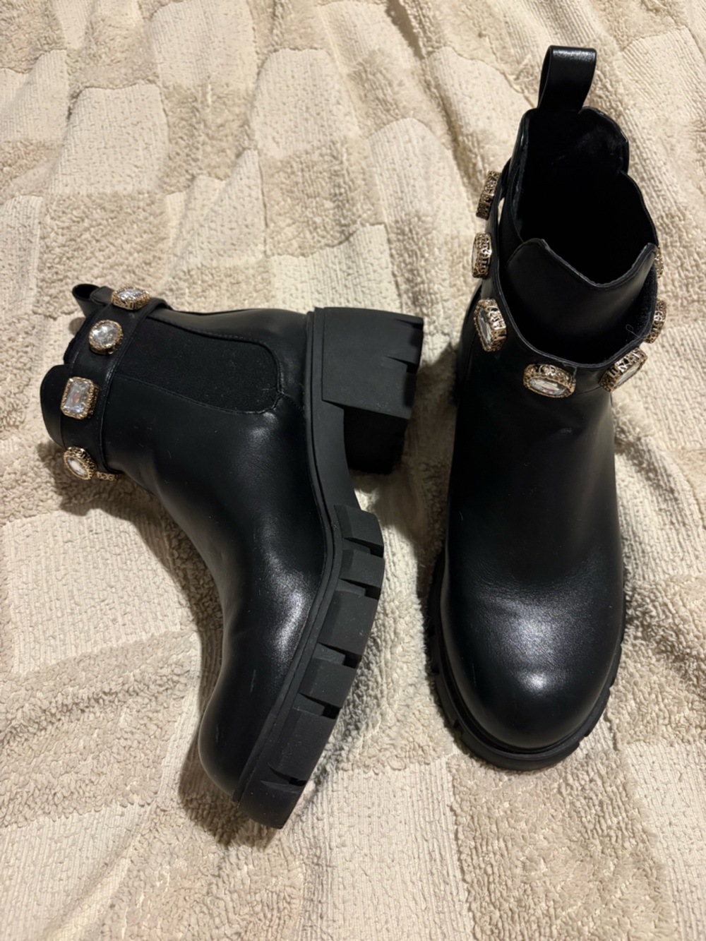 Steve Madden booties